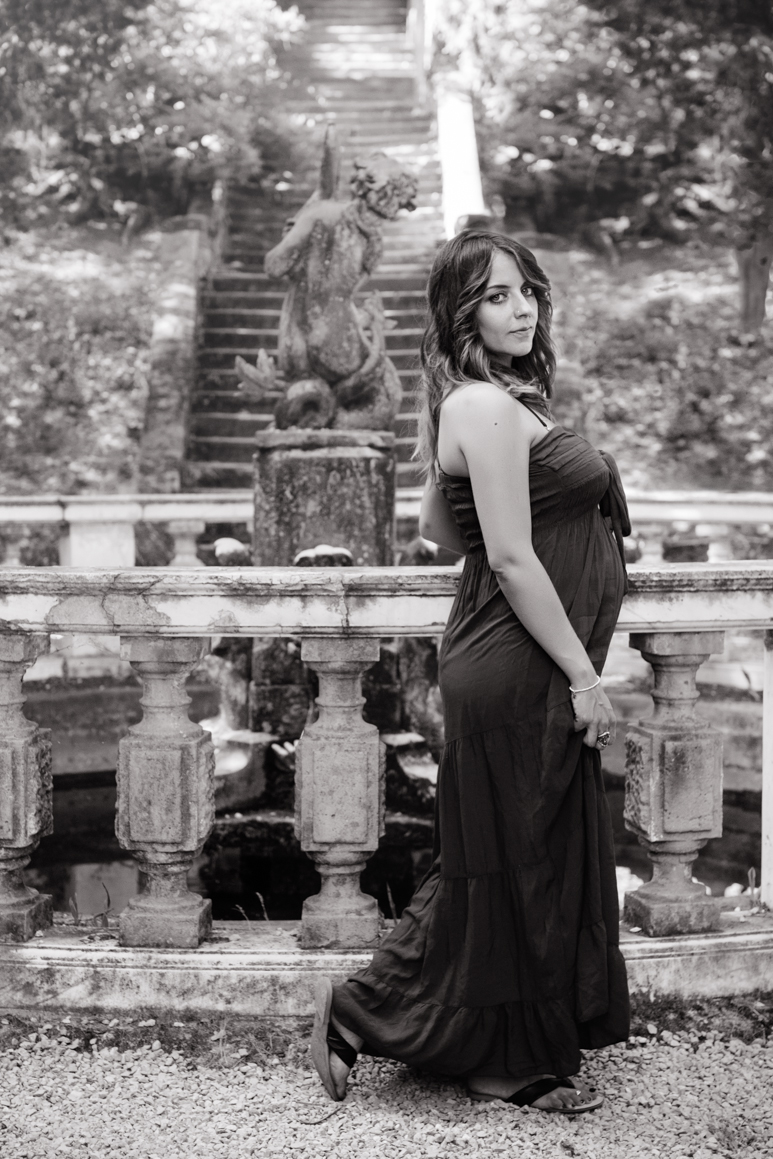 Servizio fotografico maternita ai giardini Hanbury a Ventimiglia. Fotografo Elisa Arsi
