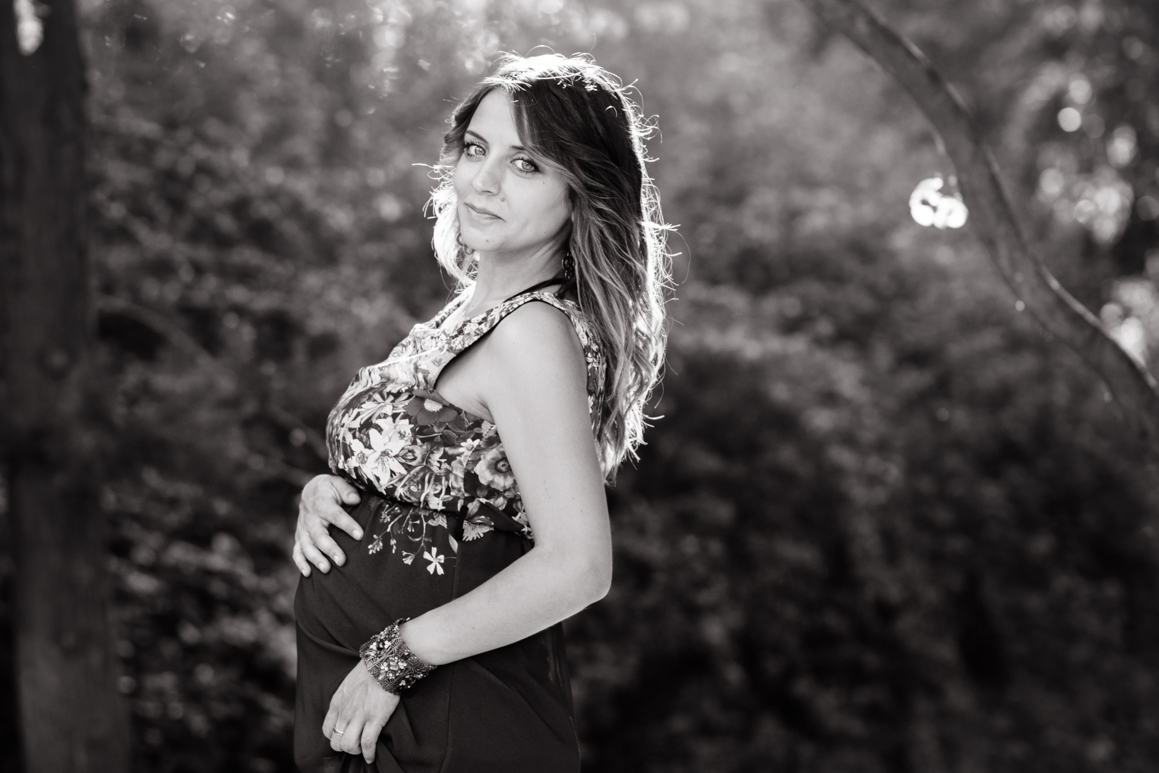 Servizio fotografico maternita ai giardini Hanbury a Ventimiglia. Fotografo Elisa Arsi