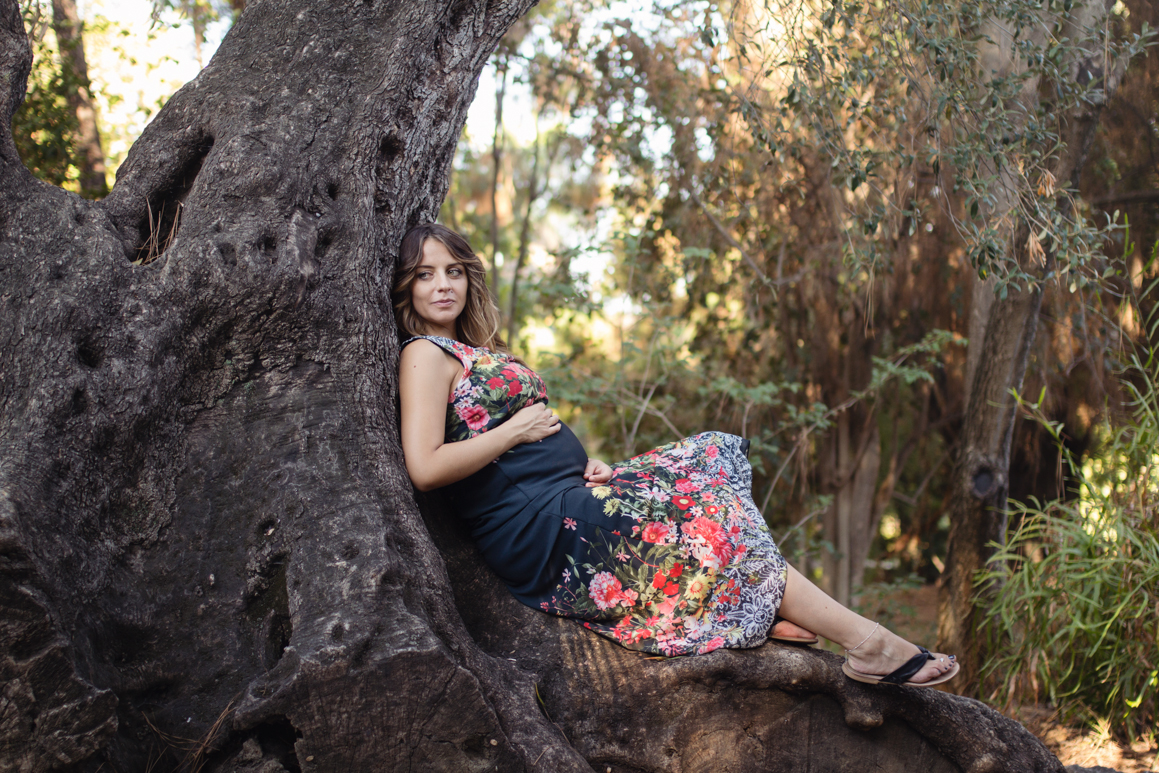 Servizio fotografico maternita ai giardini Hanbury a Ventimiglia. Fotografo Elisa Arsi