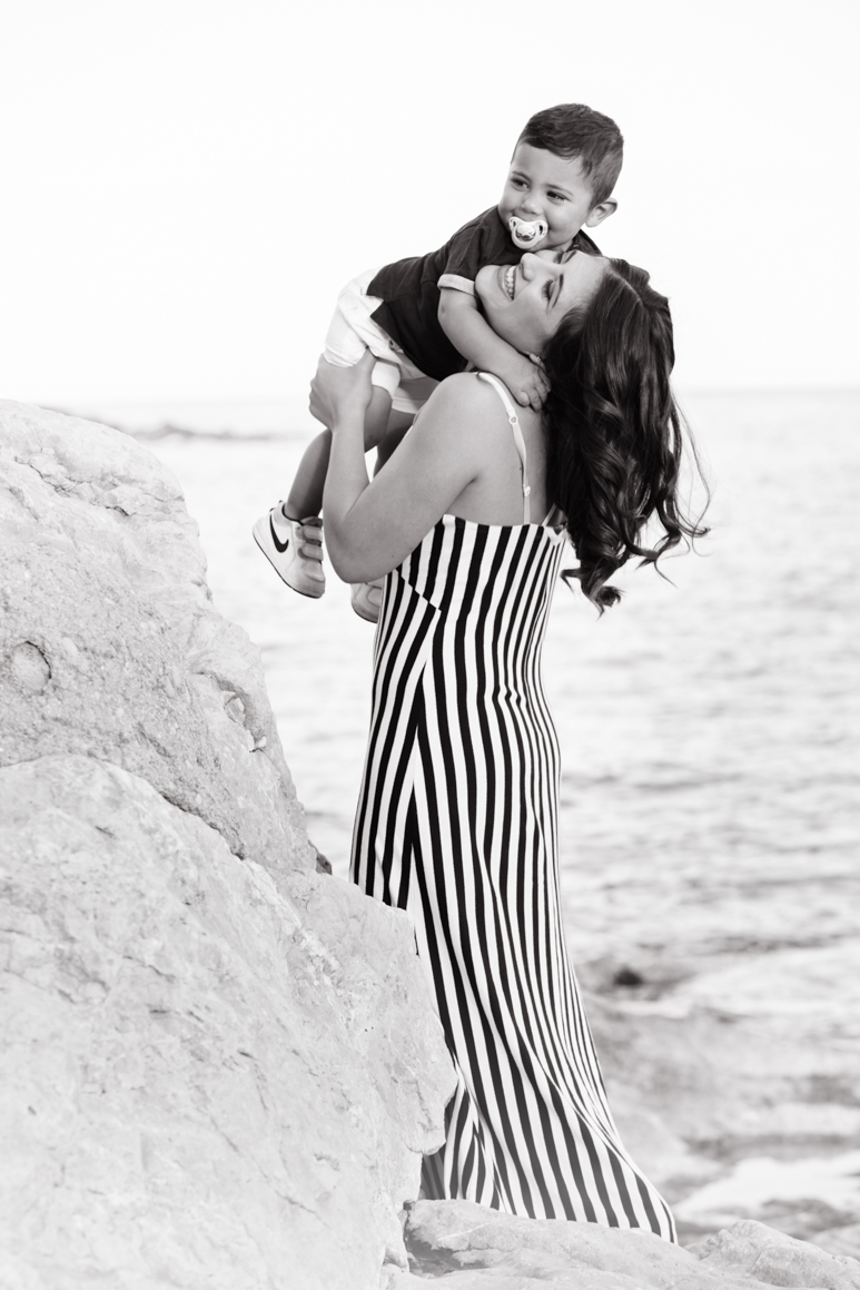 servizio_fotografico_liguria_costa_azzurra_festa_mamma_ventimiglia_spiaggia_Balzi_Rossi_foto_di_Elisa_Arsi_017