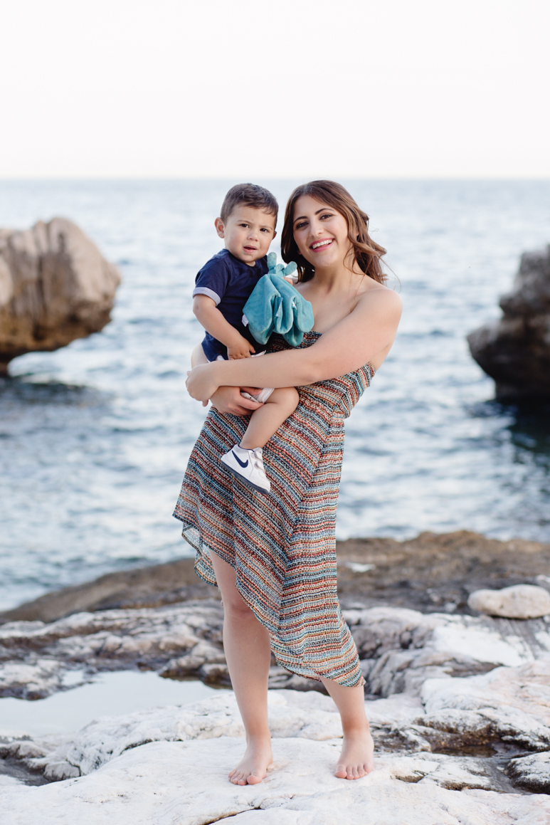 servizio_fotografico_liguria_costa_azzurra_festa_mamma_ventimiglia_spiaggia_Balzi_Rossi_foto_di_Elisa_Arsi_027