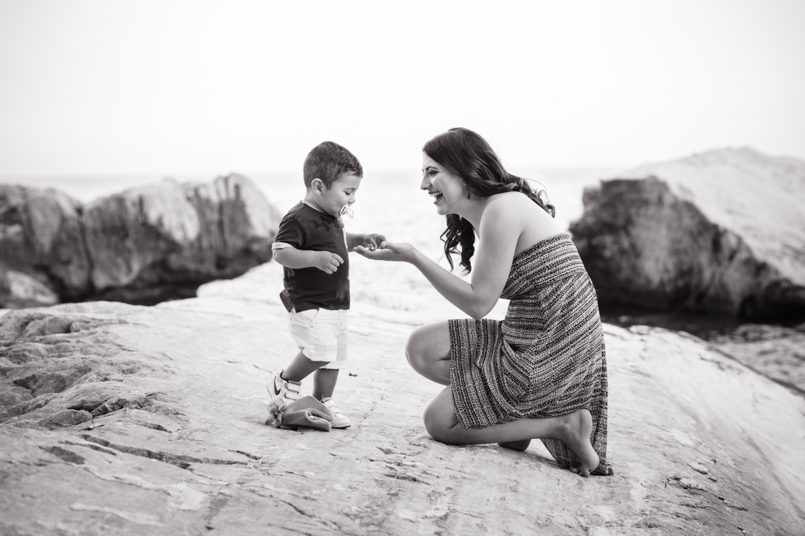 servizio_fotografico_liguria_costa_azzurra_festa_mamma_ventimiglia_spiaggia_Balzi_Rossi_foto_di_Elisa_Arsi_029