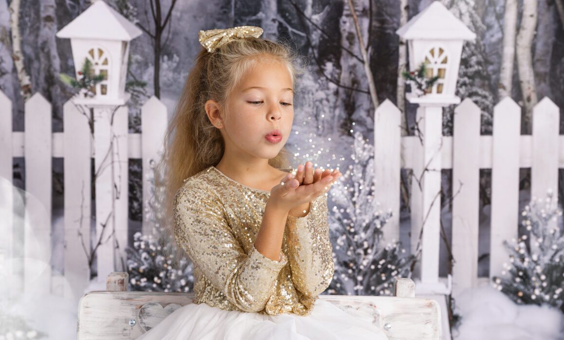 mini sessioni book di natale neve glitter per bambine in provincia di imperia ventimiglia foto di elisa arsi