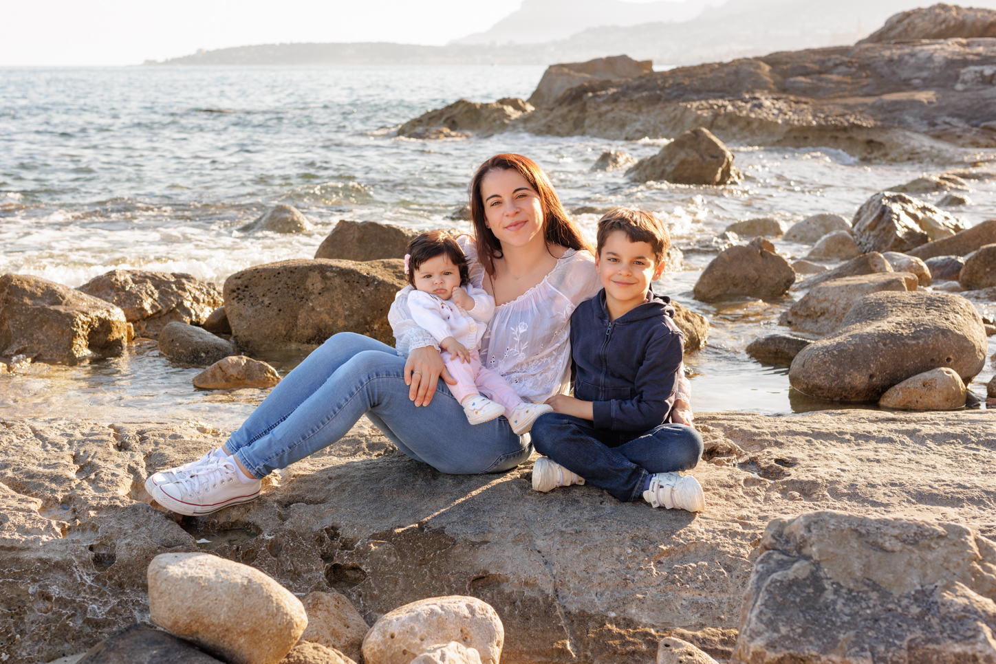 servizio fotografico di famiglia family shoot liguria al mare  imperia fotografo bordighera sanremo ventimiglia foto di  Elisa Arsi